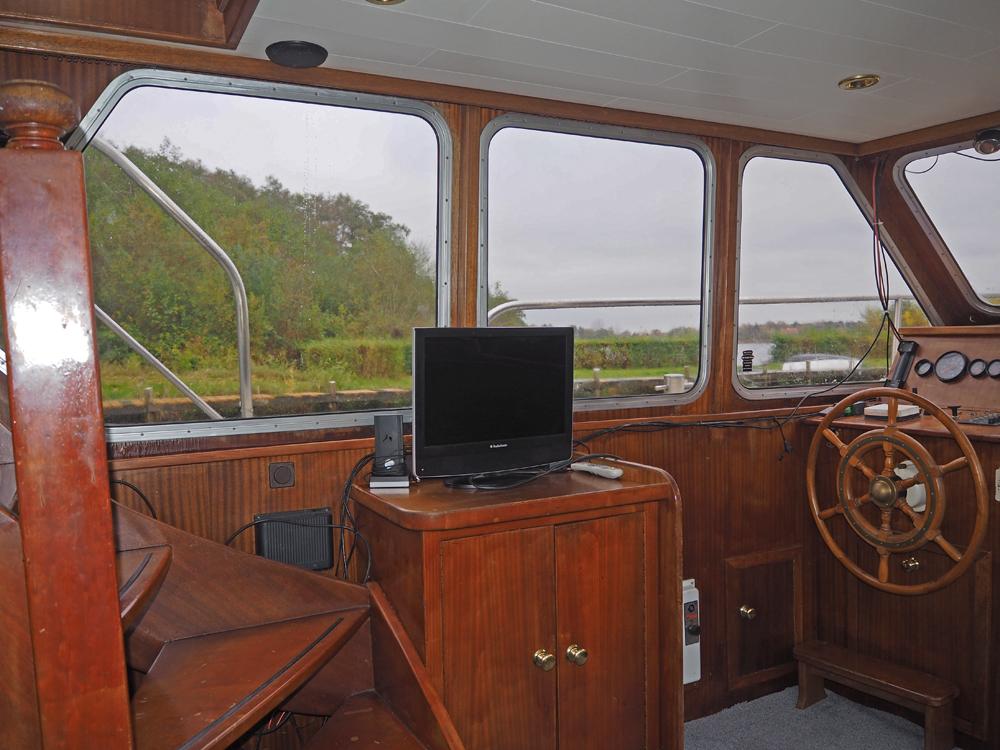 Steuerhaus, Innenausstattung